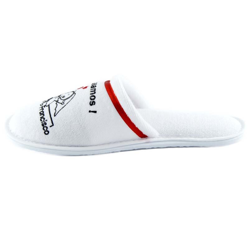PANTUFLA NUBE TOALLA CON PIEDRA